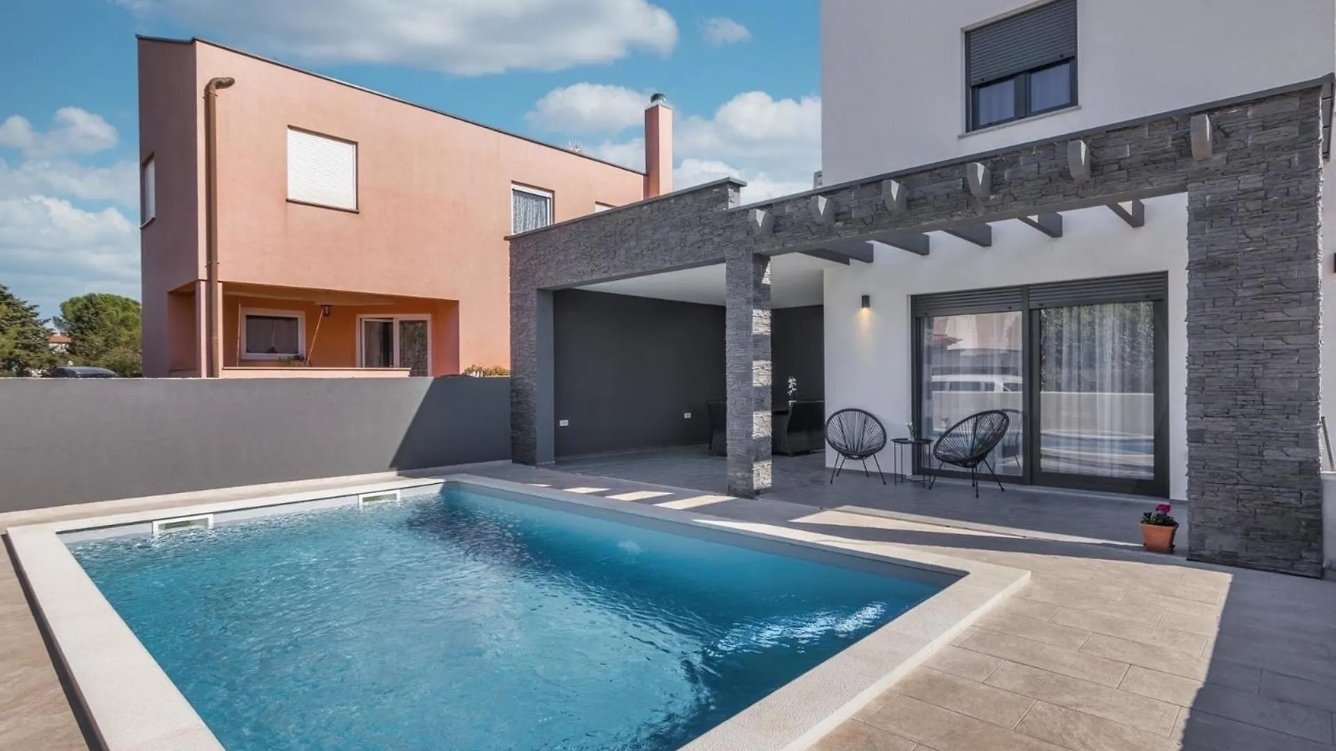Holiday home Ferienhaus Mit Privatpool Fuer 8 Personen Ca 170 Qm In Pula, Istrien Istrische Riviera